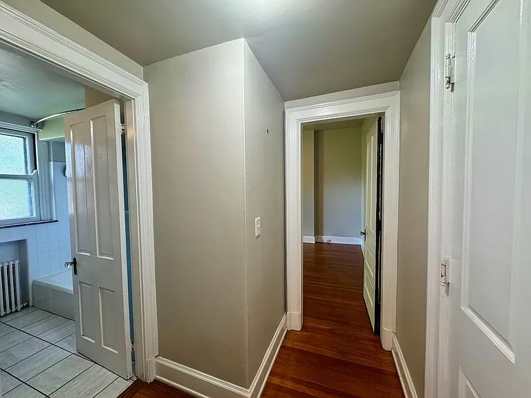 211 Loraine Ave — Photo 22