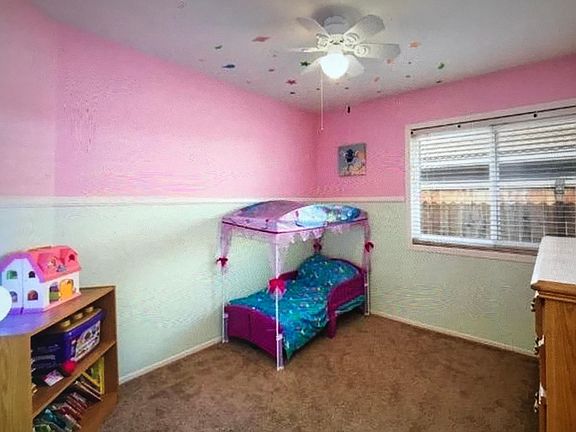 3rd image of 3180 Huckleberry Dr