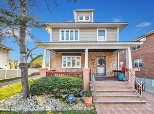 140-26 182nd St, Jamaica, NY 11413