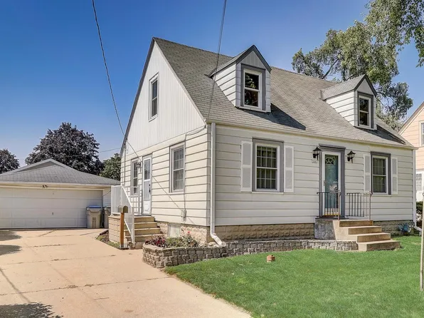 3647 South 92nd STREET, Milwaukee, WI 53228