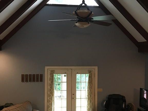 4th image of 200 Waverly Wood Cir