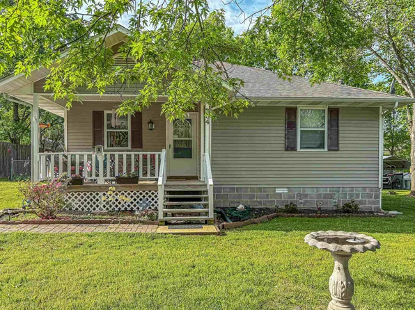 304 Winchester St, Flippin, AR 72634