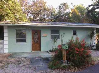 30 Barracoa Dr, Key Largo, FL 33037