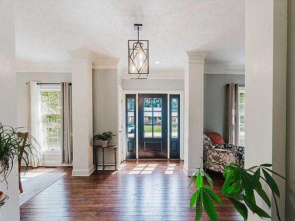 3rd image of 16036 Inverrary Ln