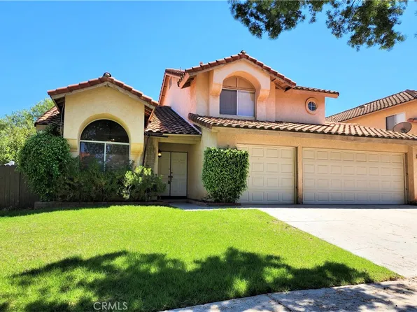 2183 Coachman Ln, Corona, CA 92881