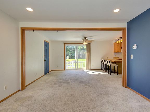 3rd image of 3990 66th St E