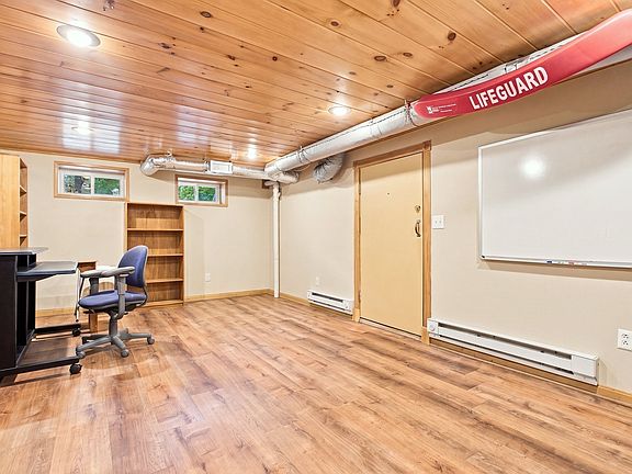 2nd image of 18 Gordon Rd