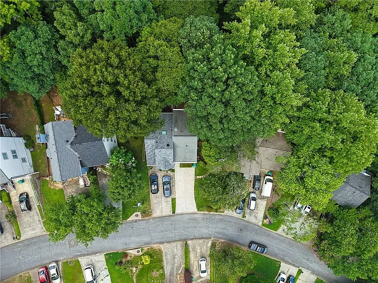 5200 Laurel Bridge Dr SE — Photo 29