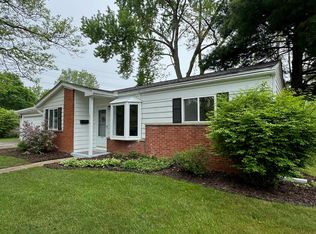 2715 Beacon Hill St, Ann Arbor, MI 48104