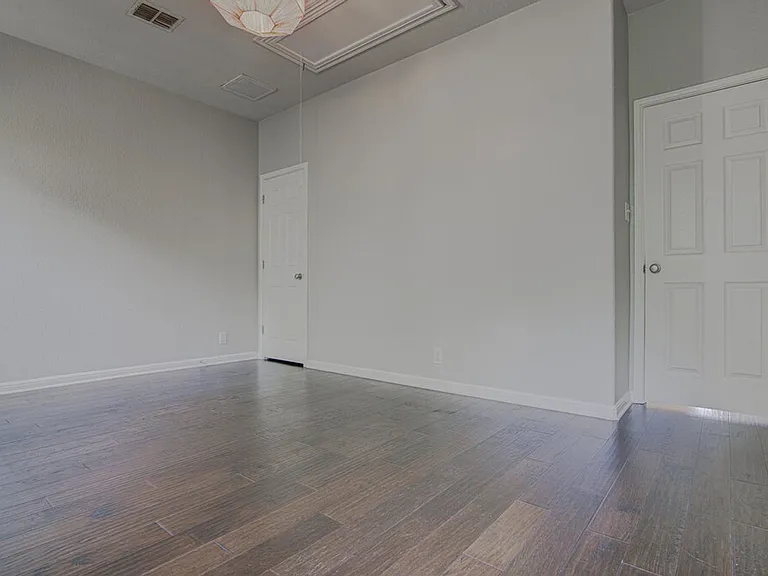 7337 Menchaca Rd #22 — Photo 20