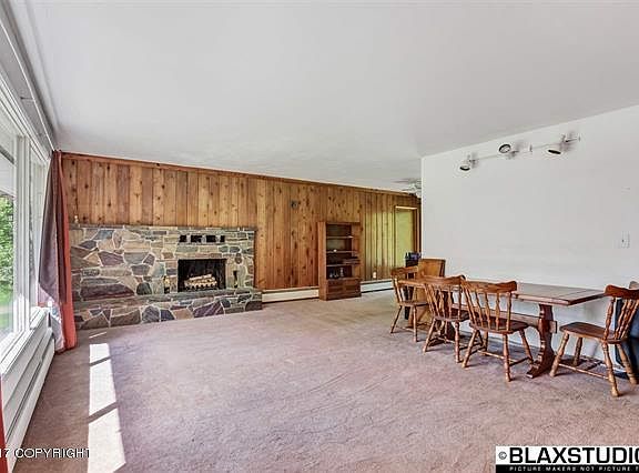 2nd image of 3490 Sandvik St