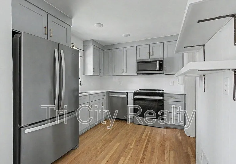 212 Hilltop Dr — Photo 20