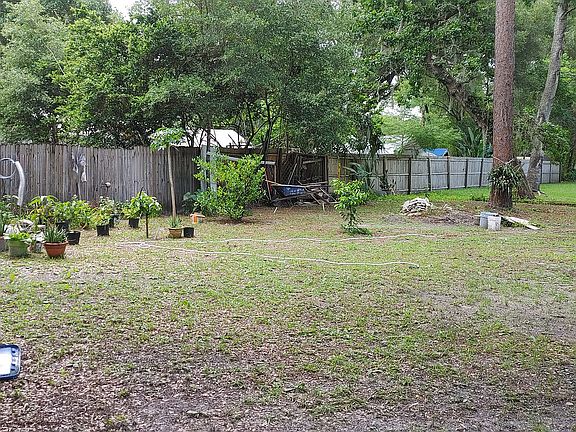 3rd image of 5333 E Mimosa Ln