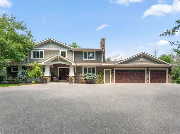 1555 Smith Ave S, West Saint Paul, MN 55118