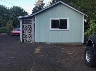 219 NW Hall St, Myrtle Creek, OR 97457