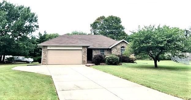 1st image of 111 Fonda Ln