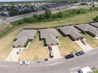 3605 Hulen Park Cir, Fort Worth, TX 76123