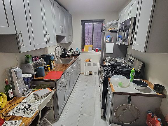 5th image of 87-30 204th St APT B47
