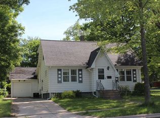 216 Brown Blvd, Rothschild, WI 54474