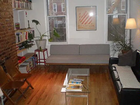 Rented by Dream Space Realty | media 18