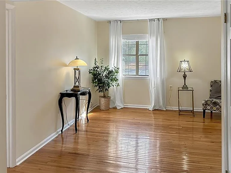 475 Mount Vernon Hwy NE #C225 — Photo 11