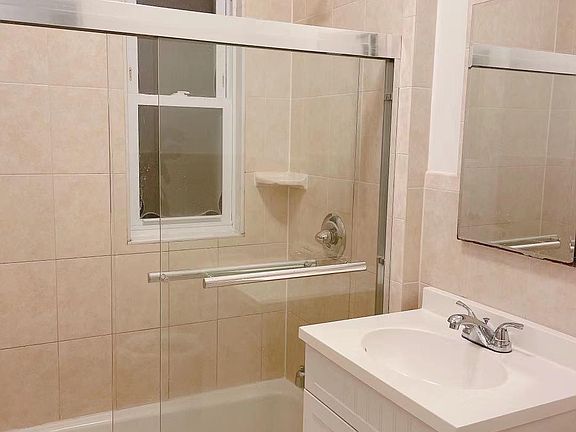 2nd image of 1707 E 34th St Floor 2