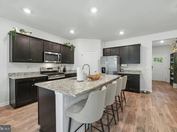 1178 Decatur Rd, Stafford, VA 22554