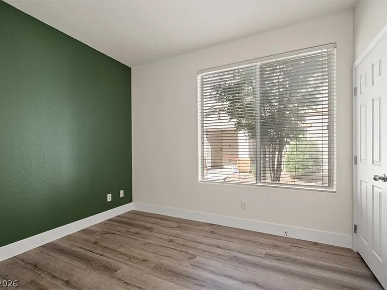 4563 Townwall St — Photo 12