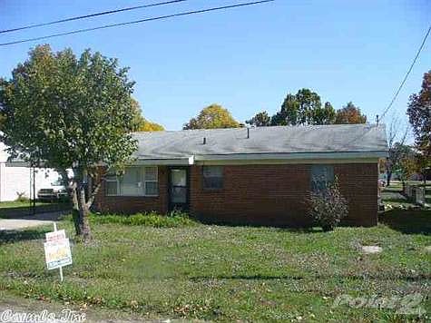 2nd image of 111 S 16th Ave