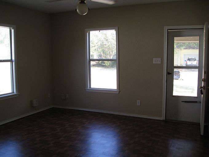 906 Haynes St, Denton, TX 76201 Zillow