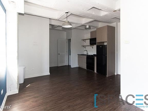 5th image of 1325 W Wilson Ave #309