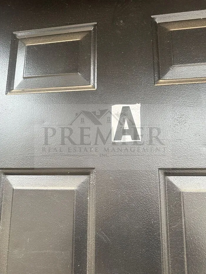2 bed, 1.0 bath, 864 sqft, $1,175 — Photo 3