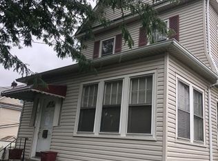 1011 Hussa St, Linden, NJ 07036
