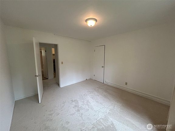 4th image of 4717 Terrace Drive NE #4717