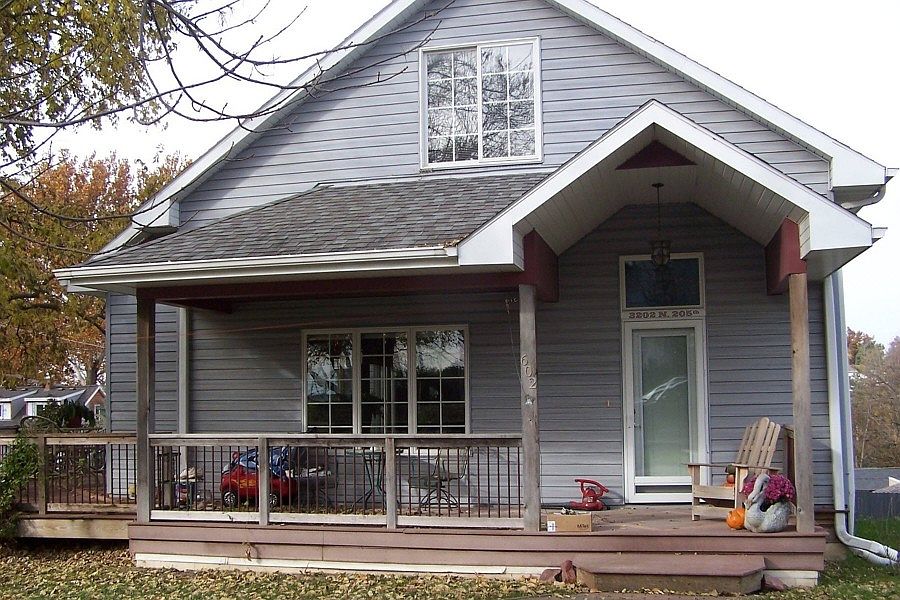 1st image of 3202 N 205th St