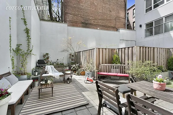 Sold by Corcoran | media 29