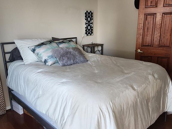 5th image of 1212 N Lasalle St #606
