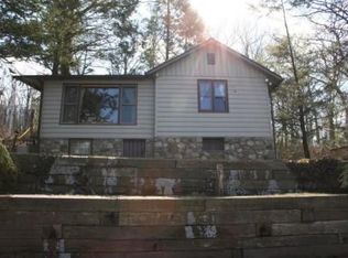 2004 Lakeside Dr W, Highland Lakes, NJ 07422