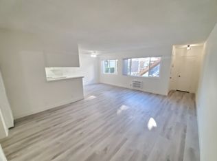 10915 Morrison St #1, North Hollywood, CA 91601