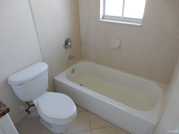 Bed 2 bath