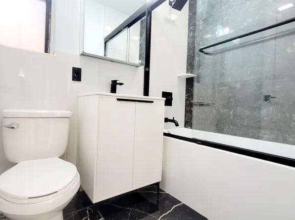 2703 Kennedy Boulevard image 6 of 11