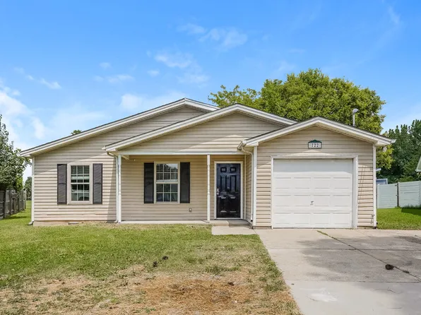 722 Lou Gehrig Cir, La Vergne, TN 37086