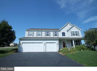 3036 Georgeanna Dr, Chaska, MN 55318