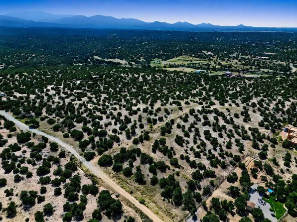 74 & 76 Lluvia De Oro, Santa Fe, NM 87506