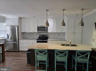 1 Radnor Dr APT C3, Newtown Square, PA 19073