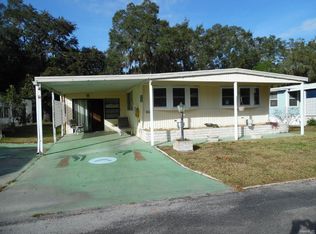 4733 Goldfinch Dr, Zephyrhills, FL 33541