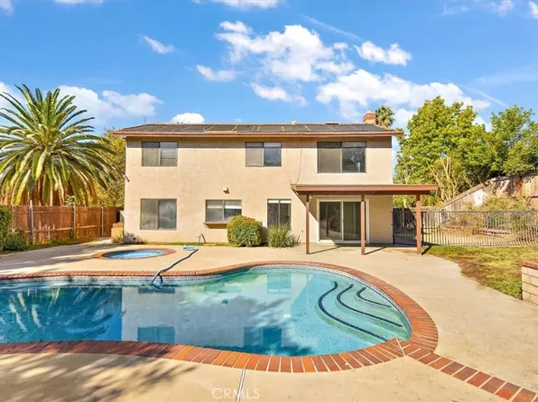 5252 Wainwright Ct, Riverside, CA 92507