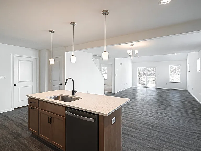 41 Long Bend Dr #14 — Photo 4
