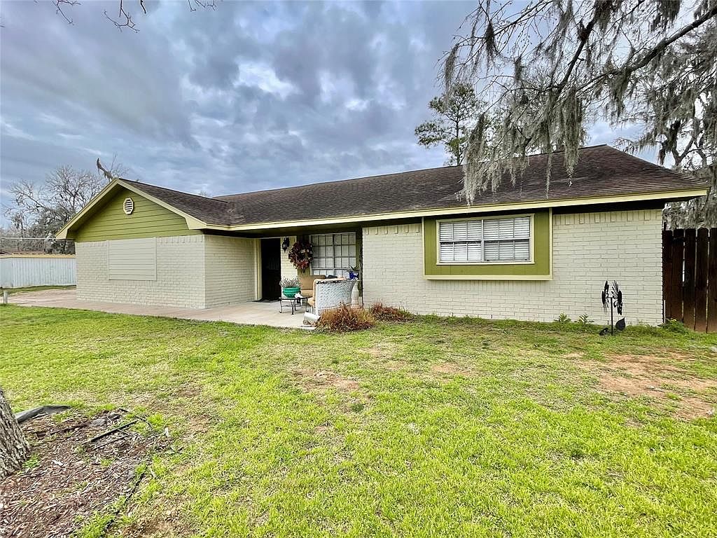 310 Rabbit Trl, Lake Jackson, TX 77566 MLS 8895530 Zillow
