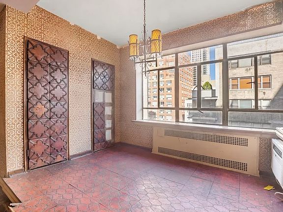 3rd image of 215 E 79th St APT 10E